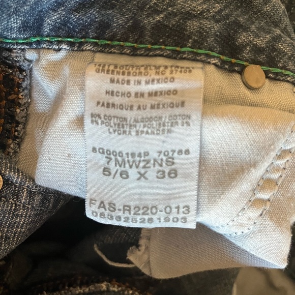 Wrangler bootcut Jeans - Picture 5 of 9